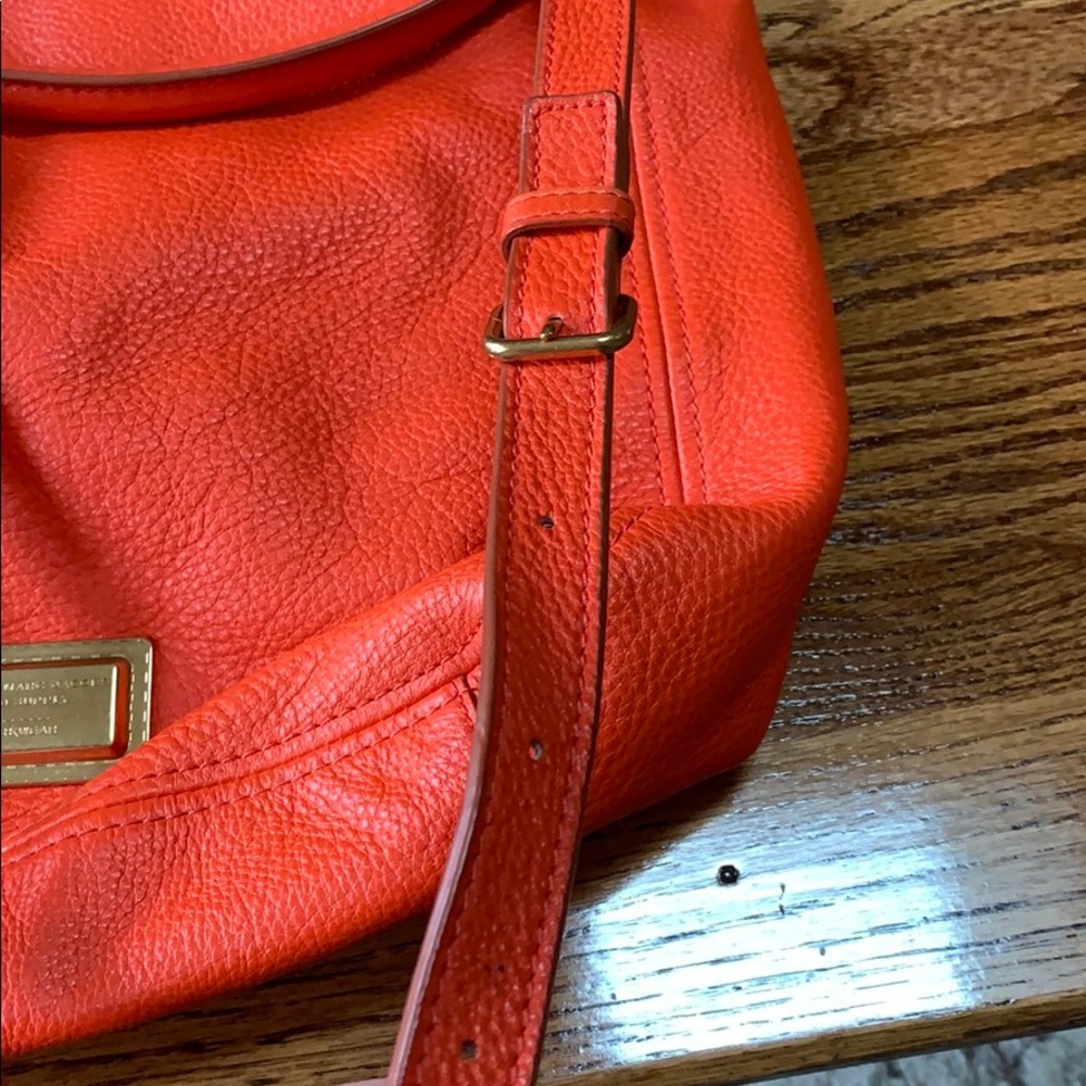 Large tote - Picture 3 of 8